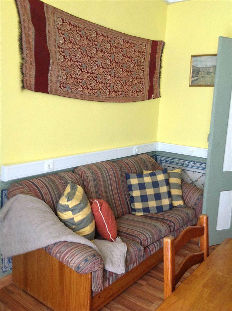 New Aljubarrota Guest House Lisboa Eksteriør bilde