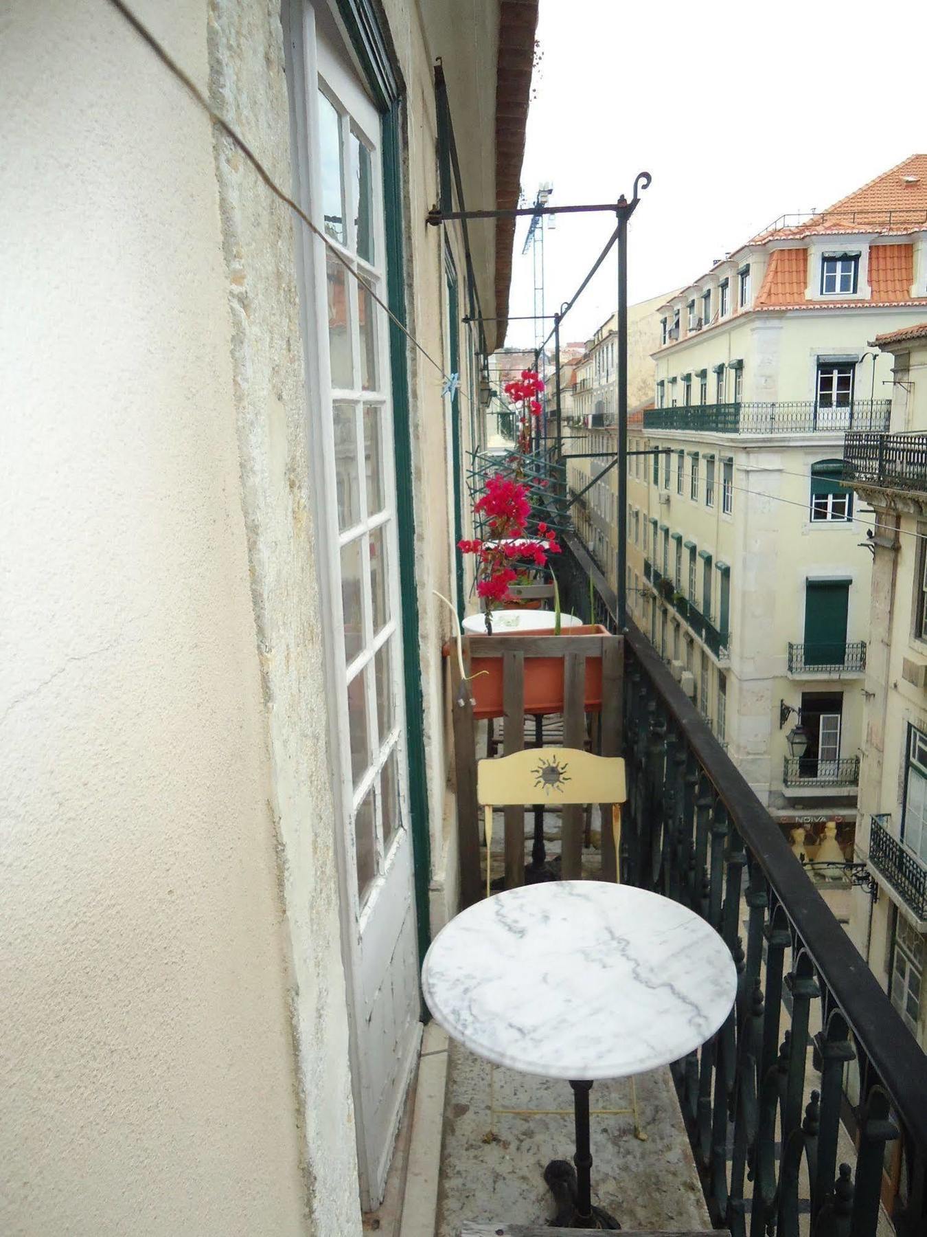 New Aljubarrota Guest House Lisboa Eksteriør bilde