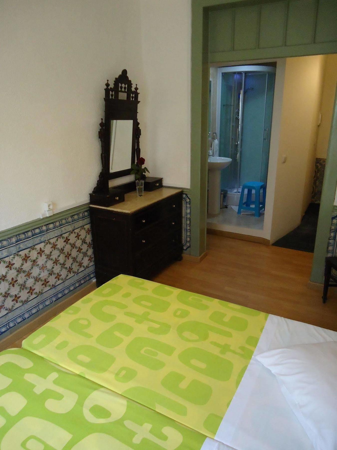 New Aljubarrota Guest House Lisboa Eksteriør bilde