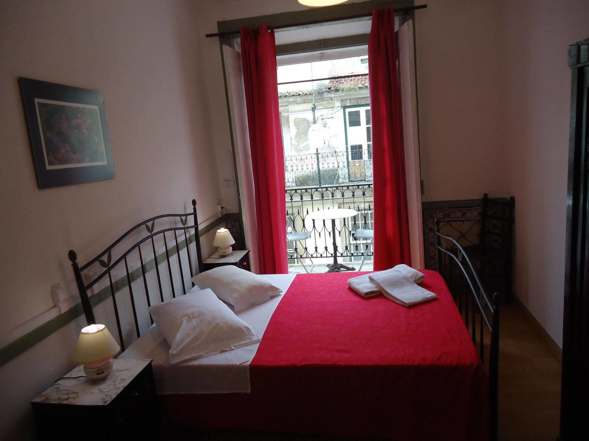 New Aljubarrota Guest House Lisboa Eksteriør bilde