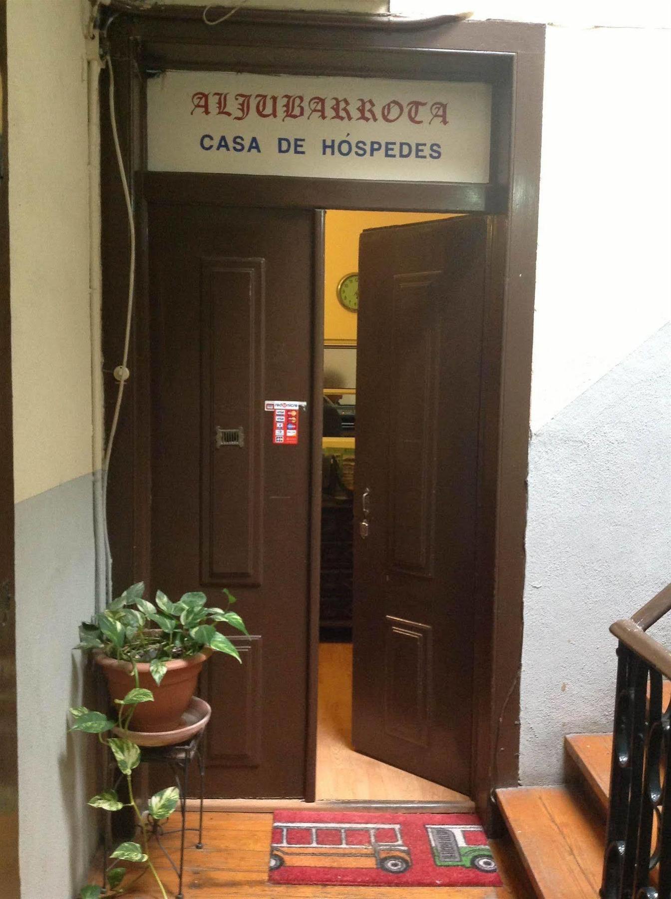 New Aljubarrota Guest House Lisboa Eksteriør bilde